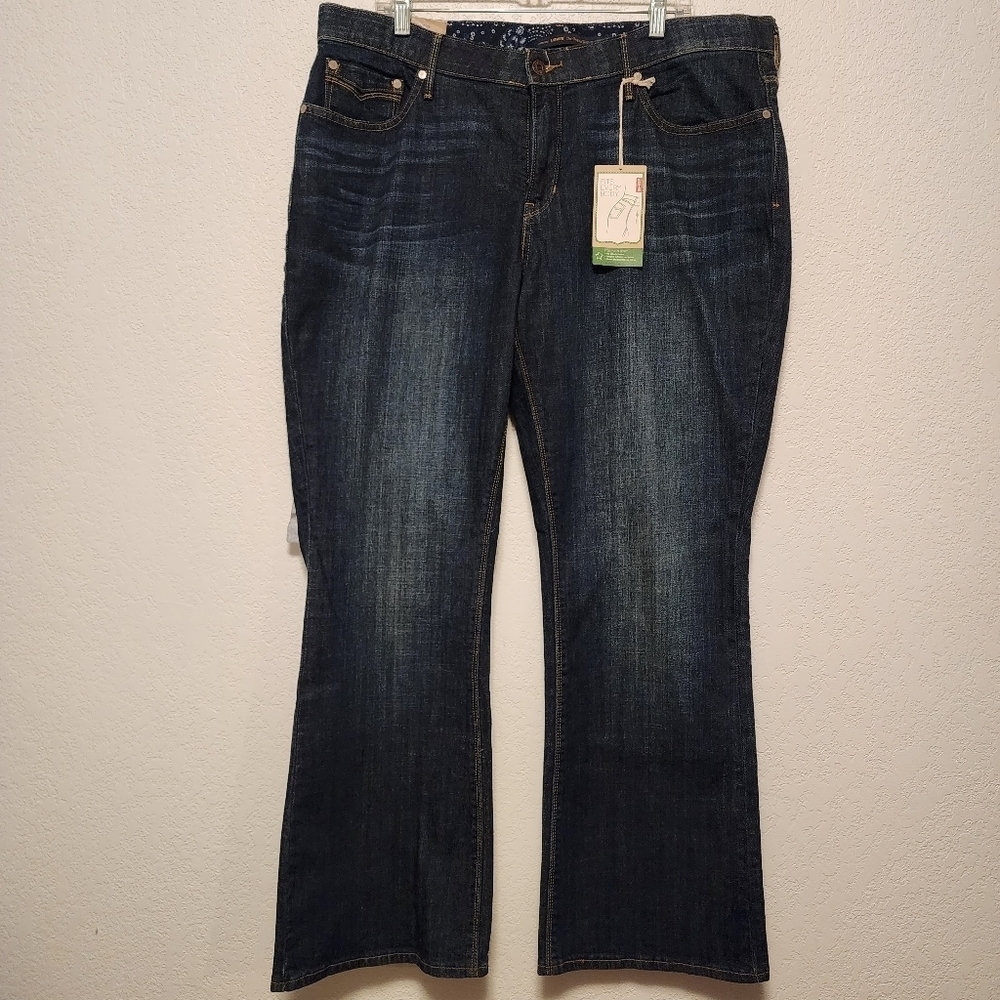 NWT Levi's 525 Perfect Waist Boot Cut Dark Wash Denim Jeans Size 20W